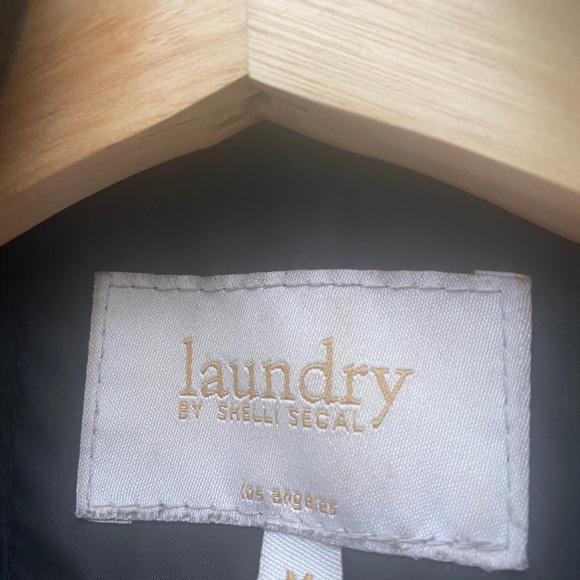 Rain jacket - Picture 3 of 3